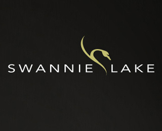 Swannie Lake logo设计理念
